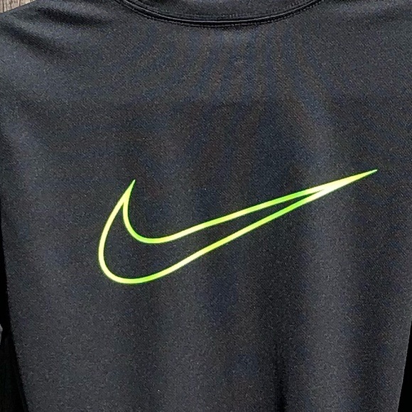 Nike Dri-fit tee shirt size small - Picture 11 of 16